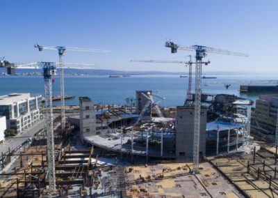 Cranes work at Chase Center in San Francisco, California