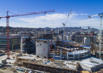 Cranes work at Chase Center in San Francisco, California
